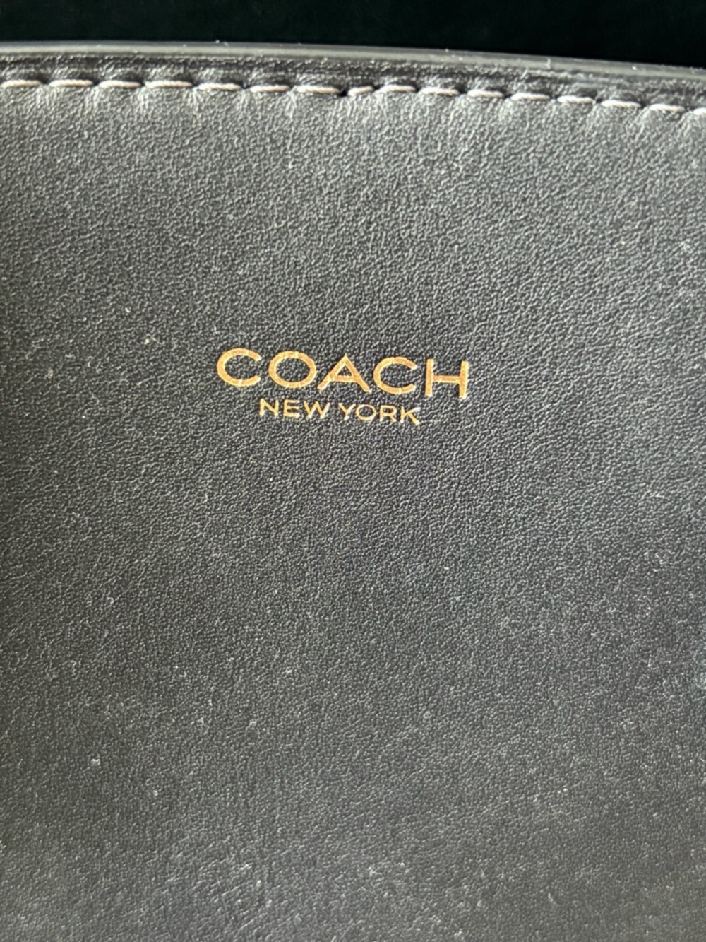 Coach Empire Carryall 35 Black Glovetanned Leather Brass Hardware Coach Charm - Picture 7 of 14